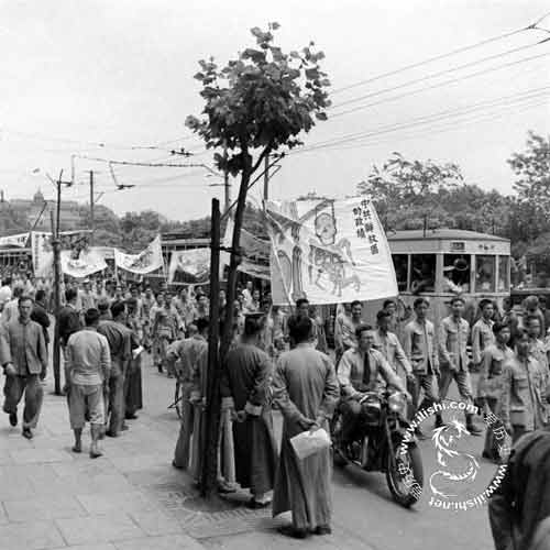 1947年青年团愛國游行